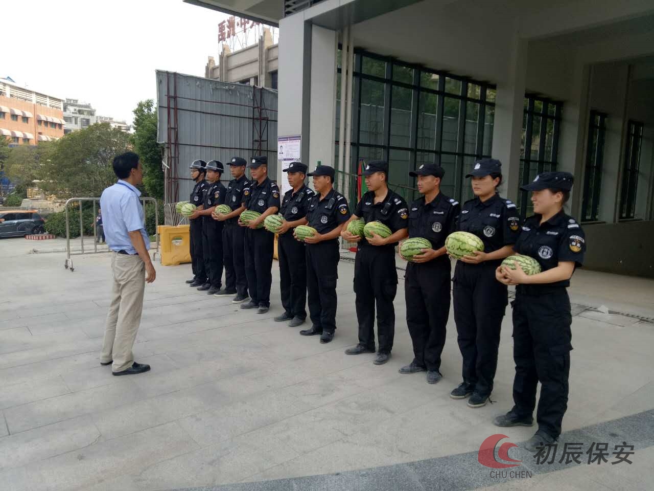 值班室保安服務有什么要求？技巧呢